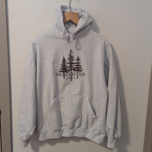 Vancouver Canada Hoodie Pine Tree Evergreen Front Pocket Unisex XL Elbows Up - Picture 7 of 7